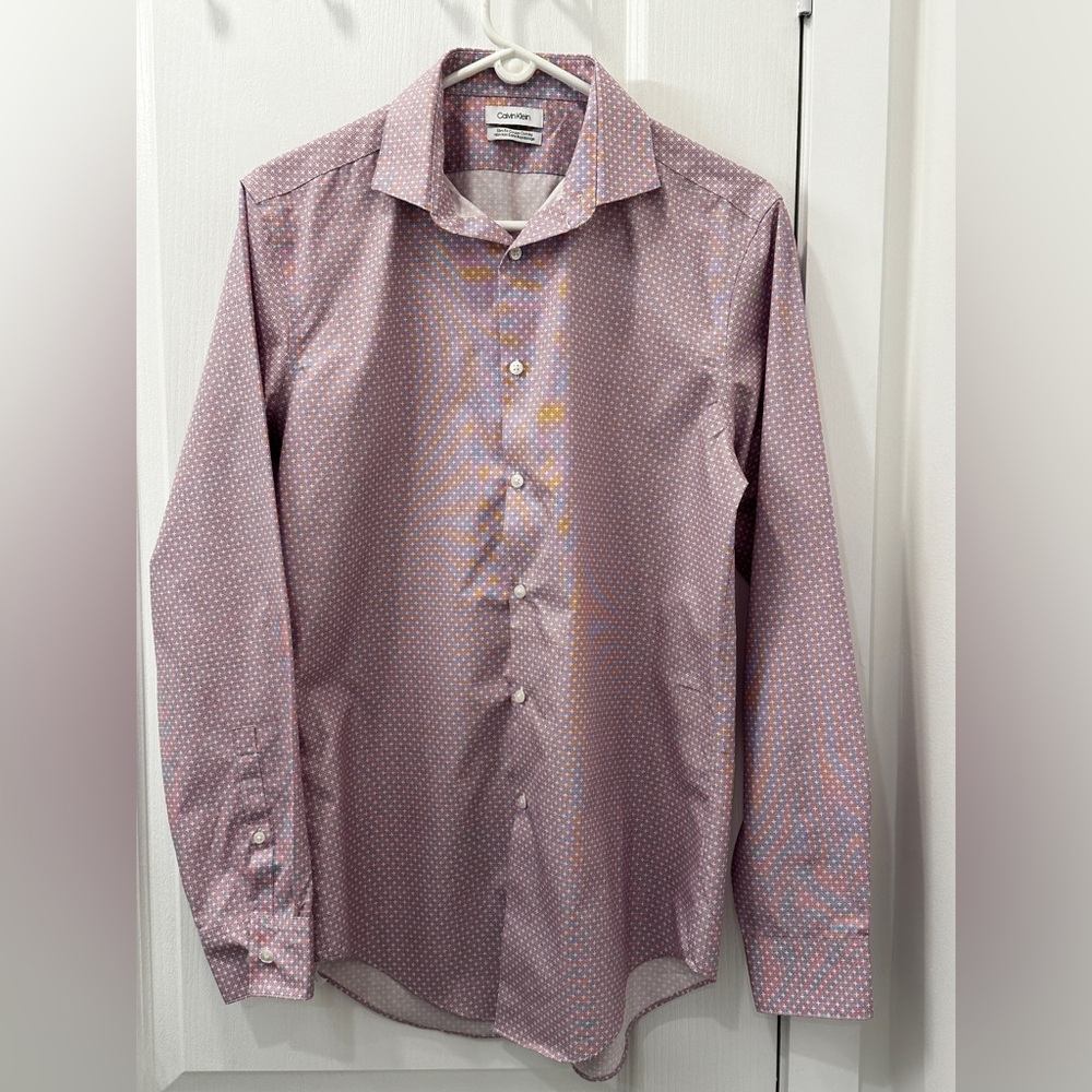 Calvin Klein Men's Light Mayve Patterned Dress Shirt